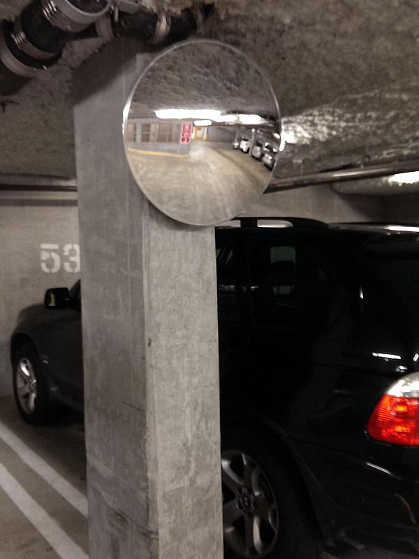 Traffic Mirrors For Blind Corners, Why Are Convex Mirrors Used In Parking Lots
